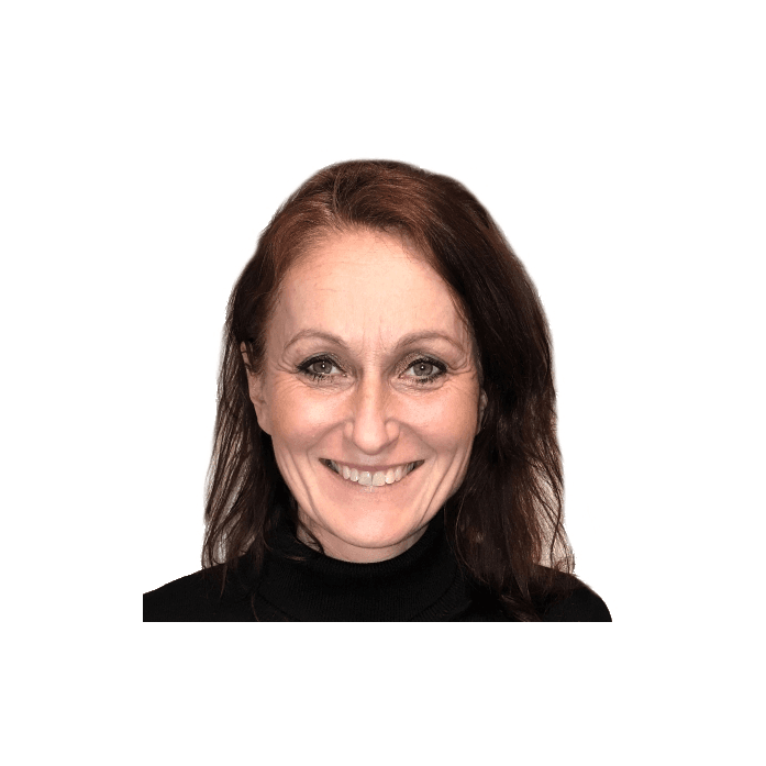 Porträttfoto av Susanne Wettergren i inomhusmiljö, framtagen för webbpublicering